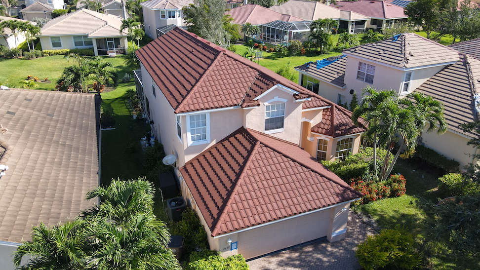 wind-hurricane-rain-resistant-roofing-tampa-fort-myers
